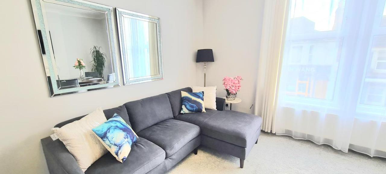 Spacious 3 Bed Flat Near The Sea With Parking Bournemouth Exterior foto