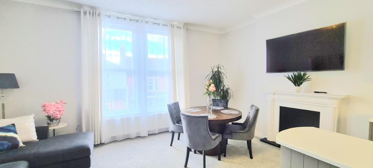 Spacious 3 Bed Flat Near The Sea With Parking Bournemouth Exterior foto